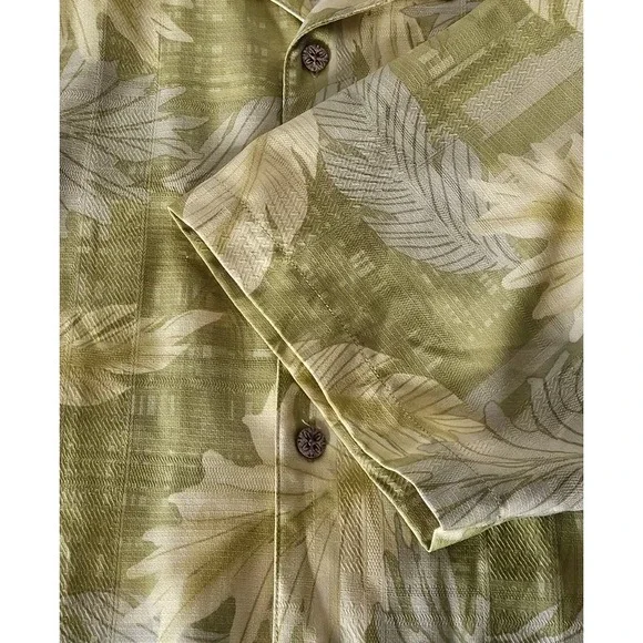 TOMMY BAHAMA Hawaiian Shirt 100% Silk Multi Color Floral Men's Size Large - Picture 6 of 11